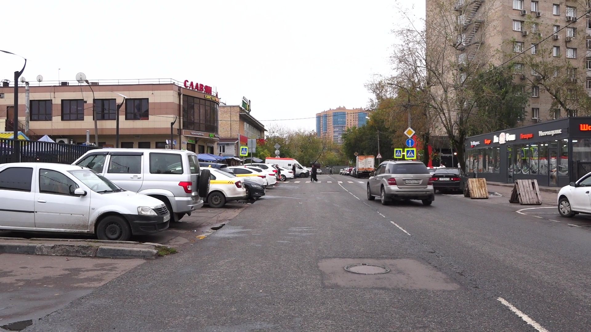 Реутов, парковки, машины, плата за паркинг, стоянка запрещена, остановка по требованию,