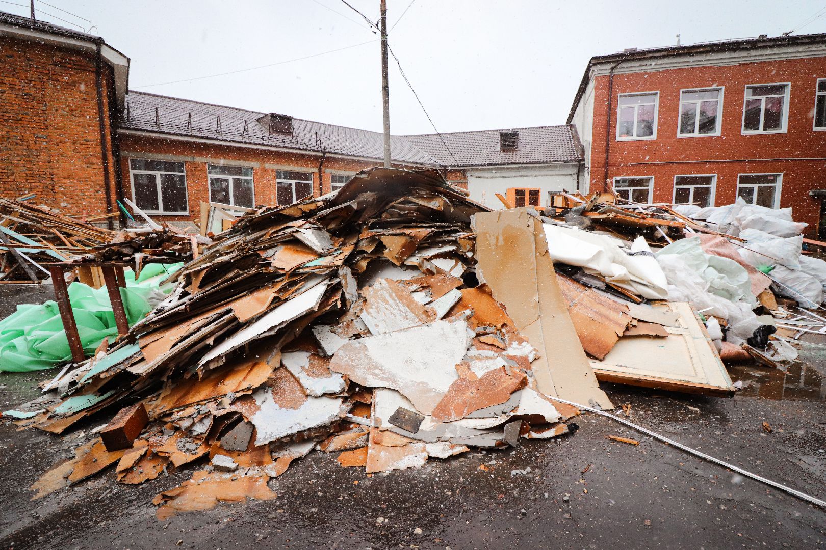 Клин, образование, ремонт школы, строительство,