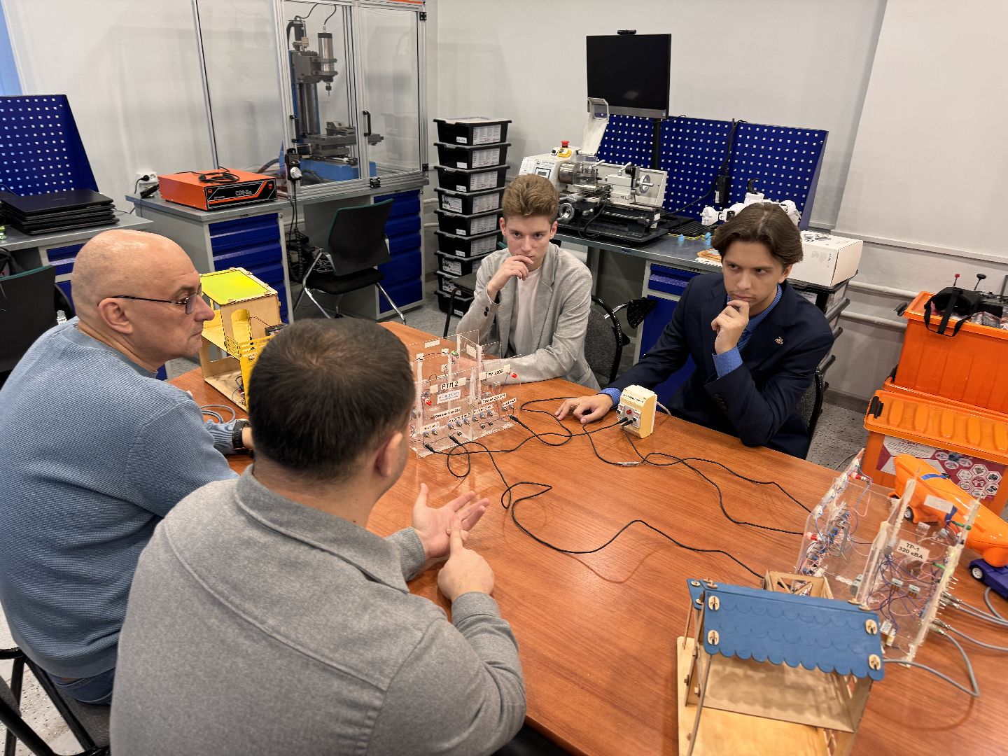 Школа юного энергетика, Одинцовский Десятый лицей, Профориентация,