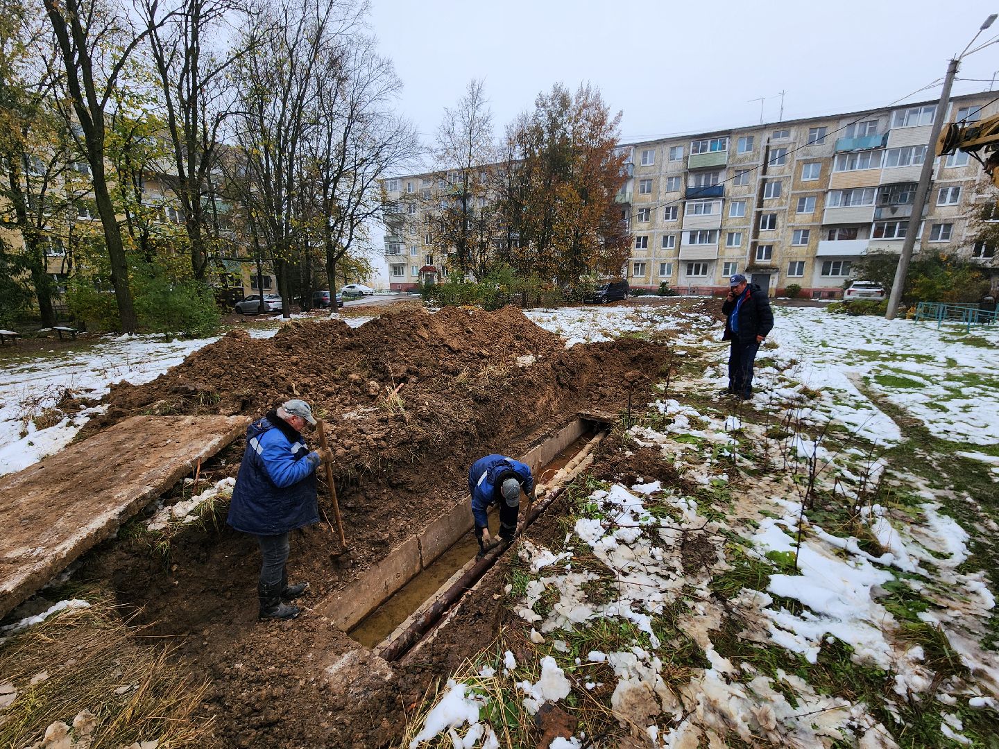 Чехов, микрорайон Венюково, улица Маркова, ремонт теплосети, восстановление теплоснабжения, замена трубы, подача тепла,