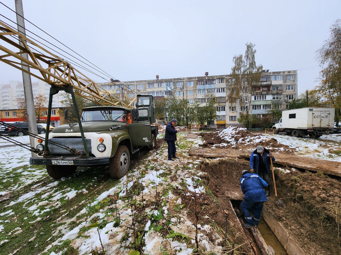 Чехов, микрорайон Венюково, улица Маркова, ремонт теплосети, восстановление теплоснабжения, замена трубы, подача тепла,
