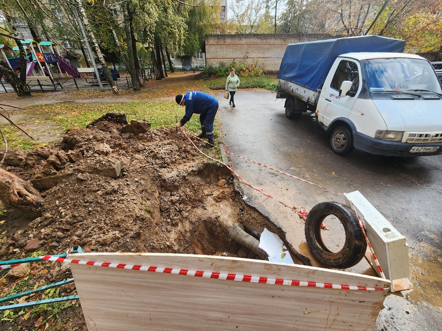 Чехов, ремонт теплосети, устранение аварии, теплоснабжение, пуск отопления, улица Лопасненская, МП ЖКХ Чеховского района,