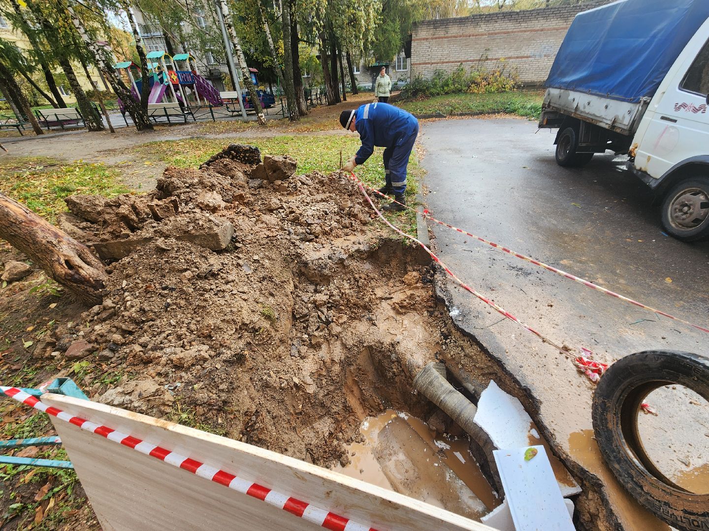 Чехов, ремонт теплосети, устранение аварии, теплоснабжение, пуск отопления, улица Лопасненская, МП ЖКХ Чеховского района,