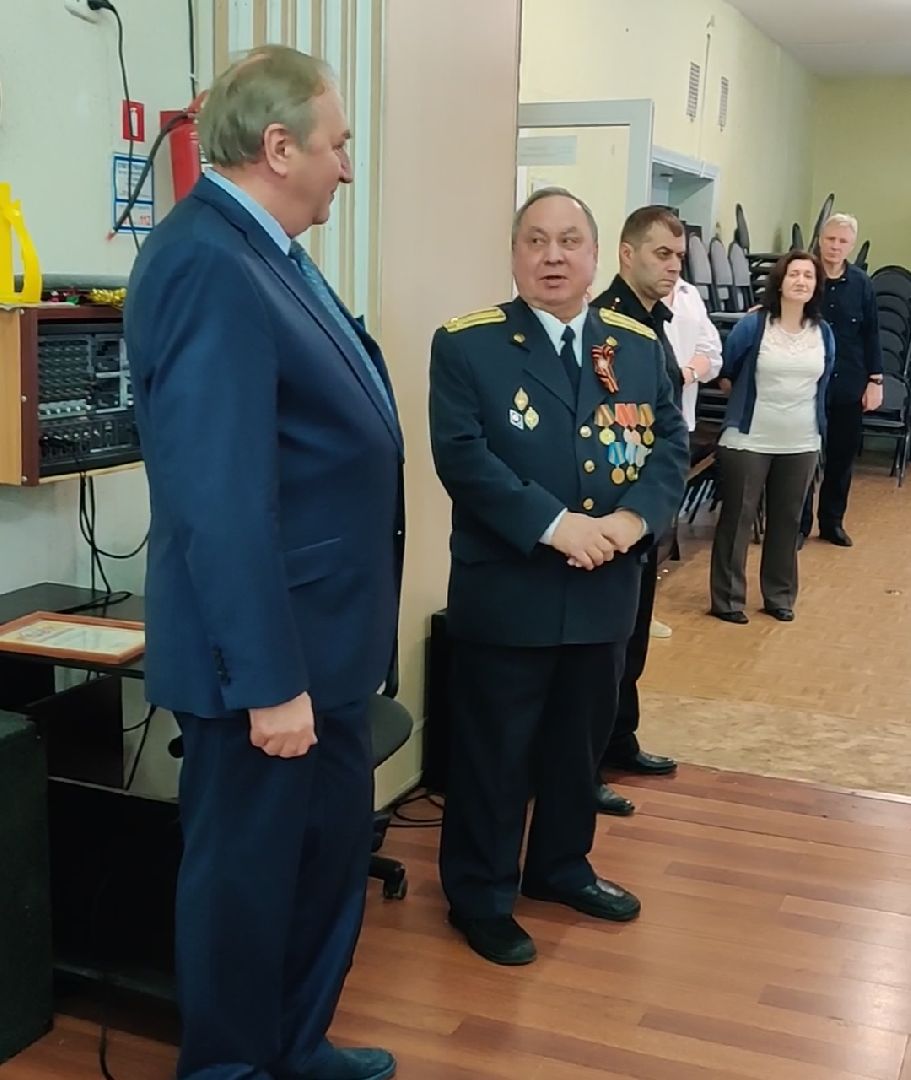 Красноармейск, общество