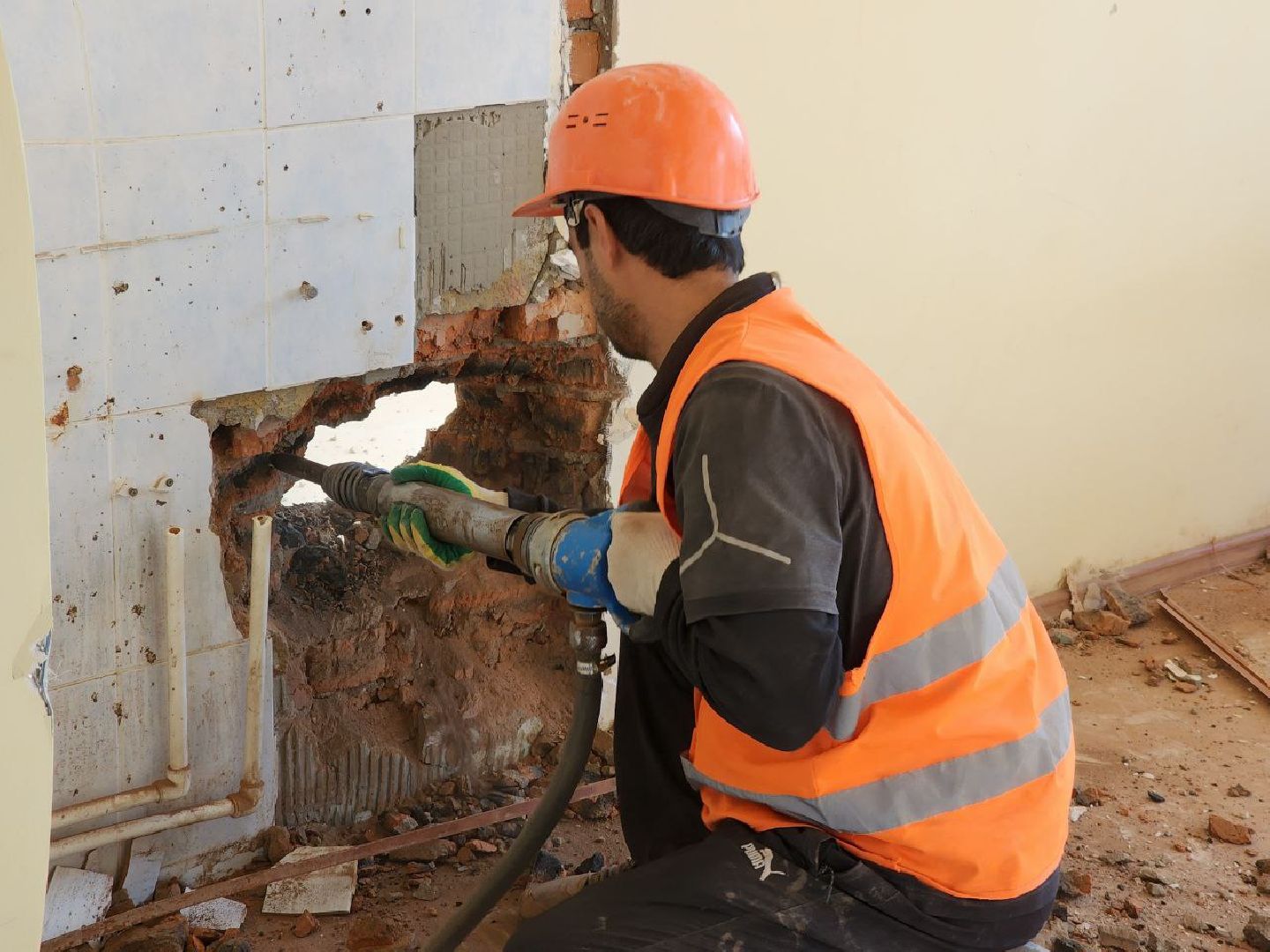 можайск, можайский городской округ, подмосковье, капитальный ремонт медучреждения, капремонт, стационар перезагрузка, демонтажные работы, медицина, здравоохранение подмосковья,