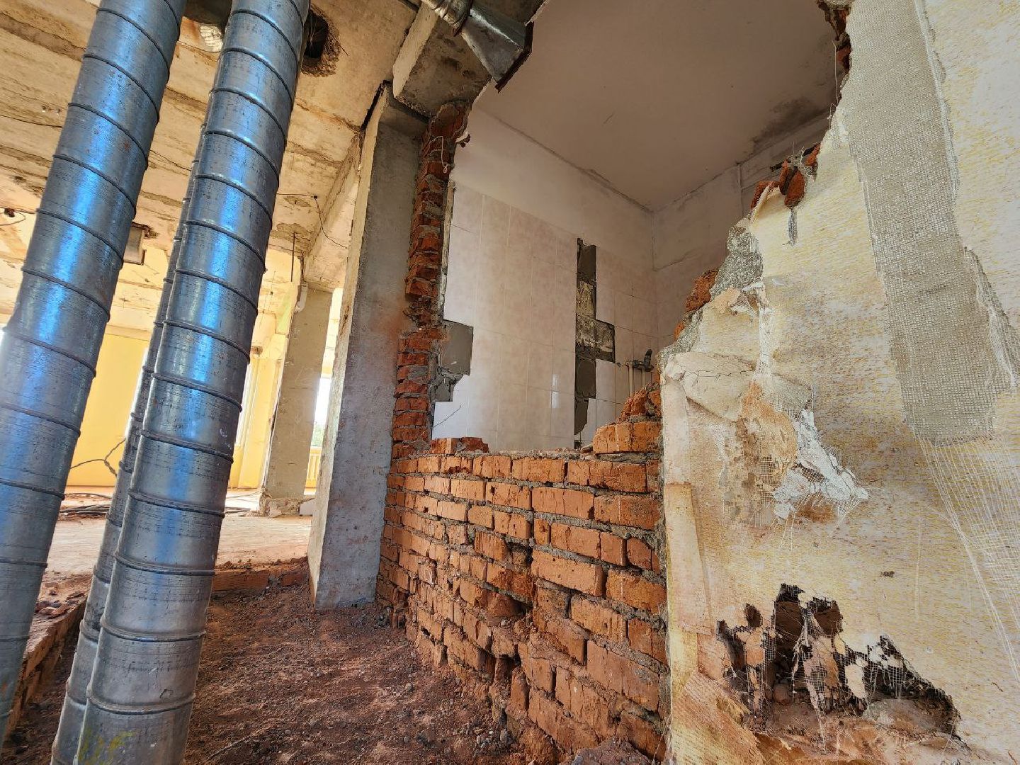 можайск, можайский городской округ, подмосковье, капитальный ремонт медучреждения, капремонт, стационар перезагрузка, демонтажные работы, медицина, здравоохранение подмосковья,