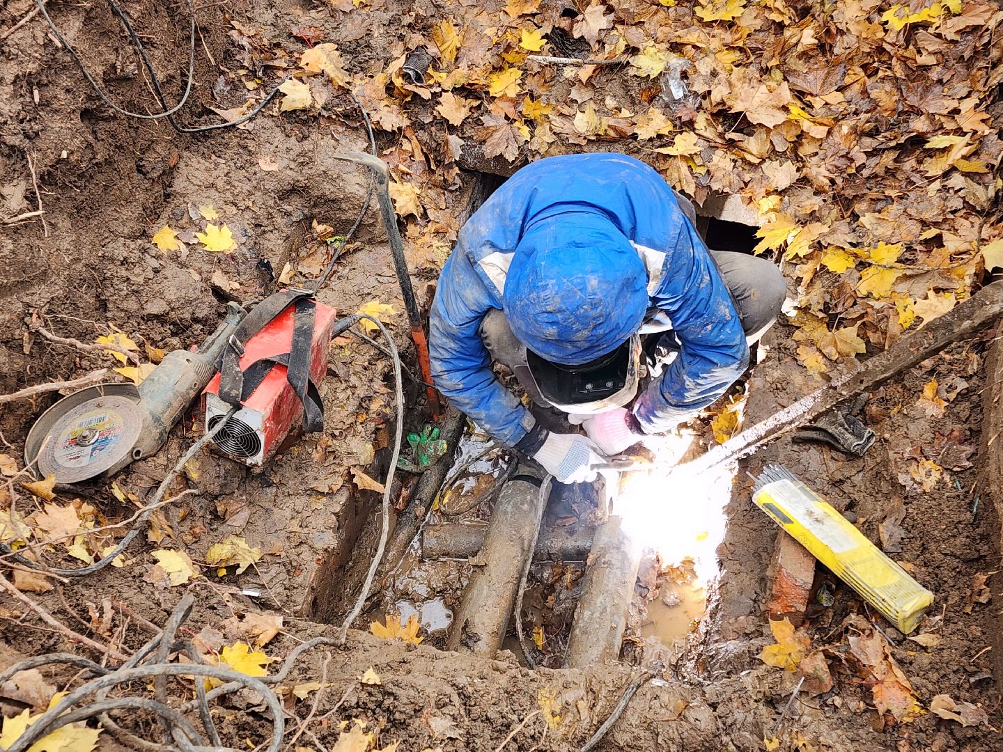 Чехов, улица Чехова, ремонт тепловых сетей, устранение аварии, теплоснабжение, пуск отопления, глава округа михаил собакин,