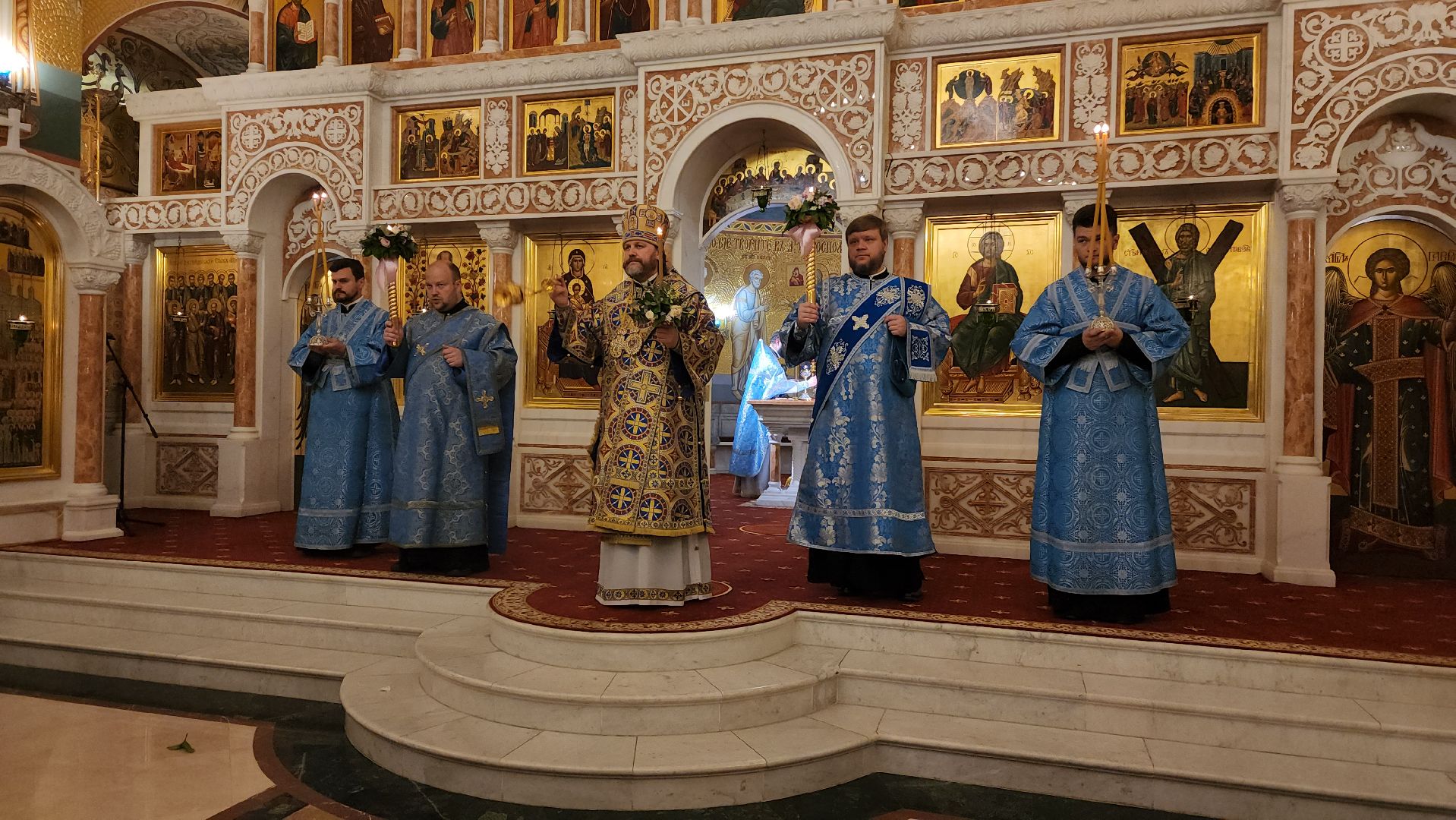 красногорск, икона казанской божьей матери, павшинская пойма, молебен о победе,