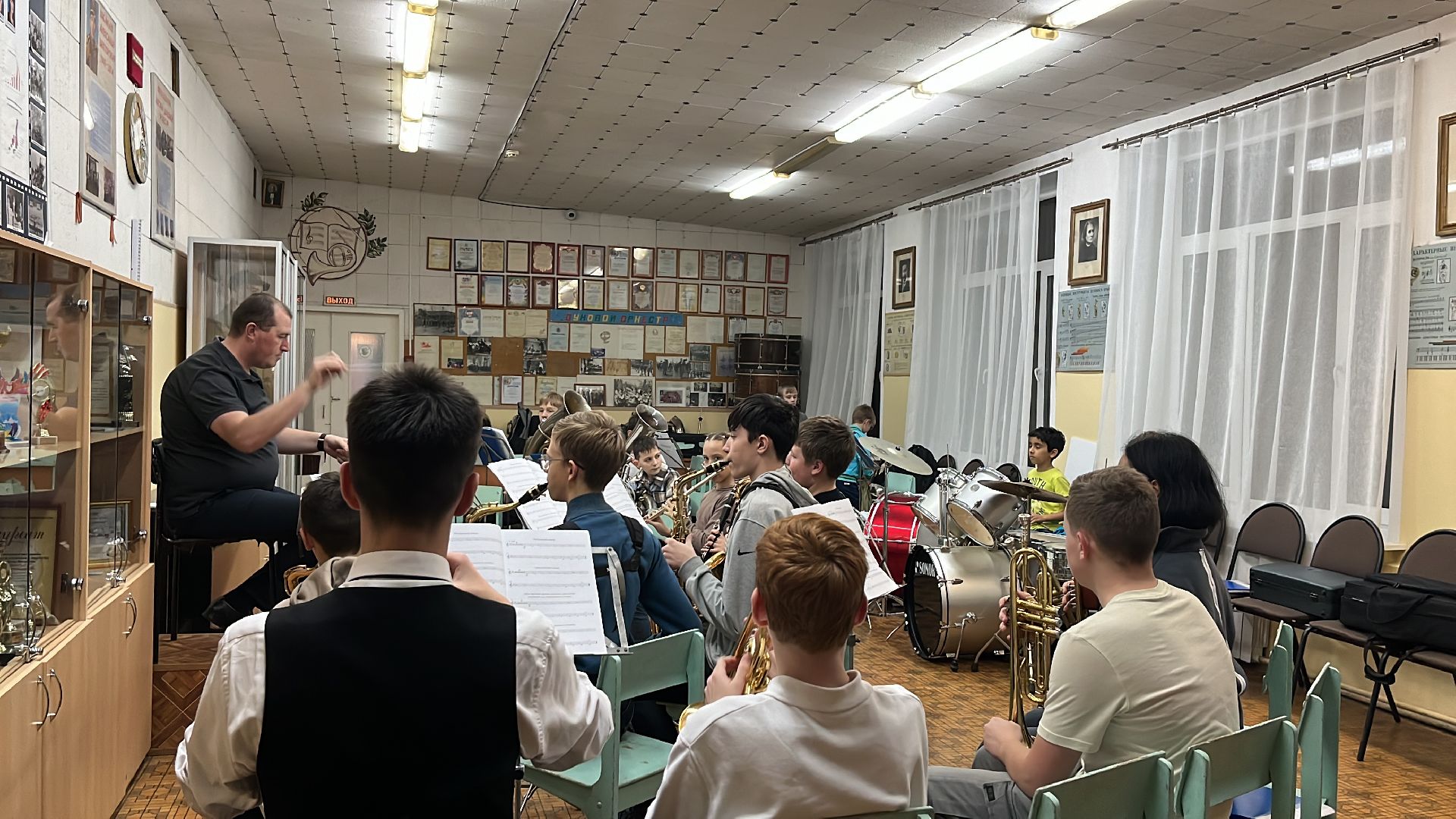 оркестр, детский оркестр, духовой оркестр, съемки кино, съемки сериала,