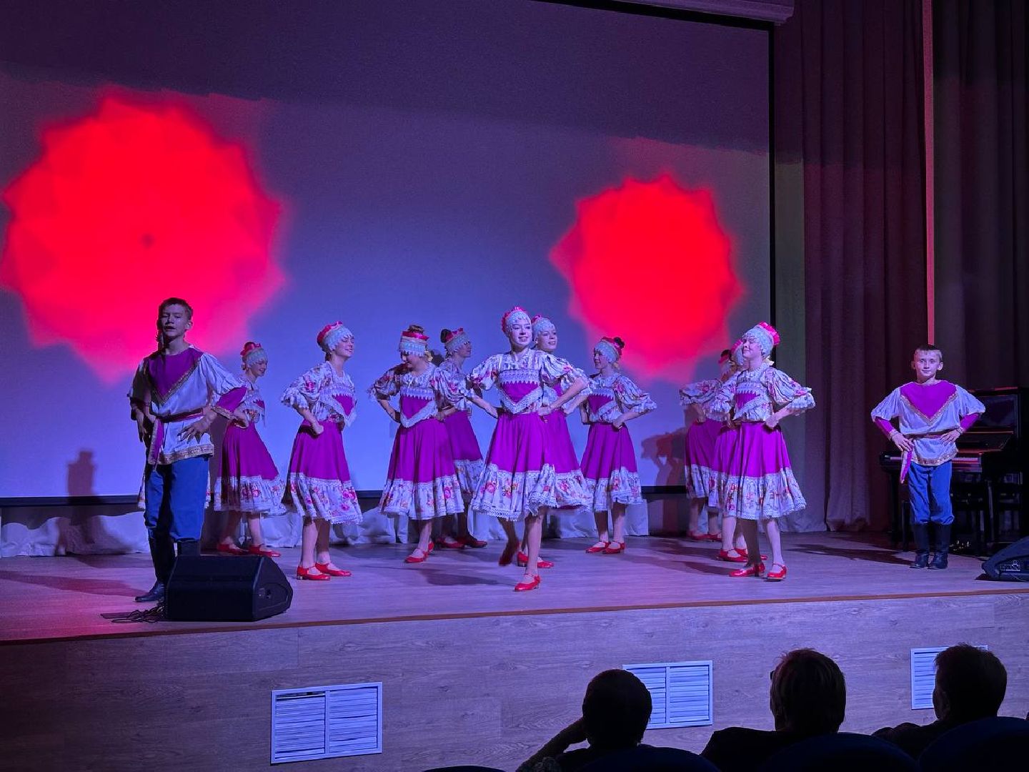 концерт, день пожилого человека,