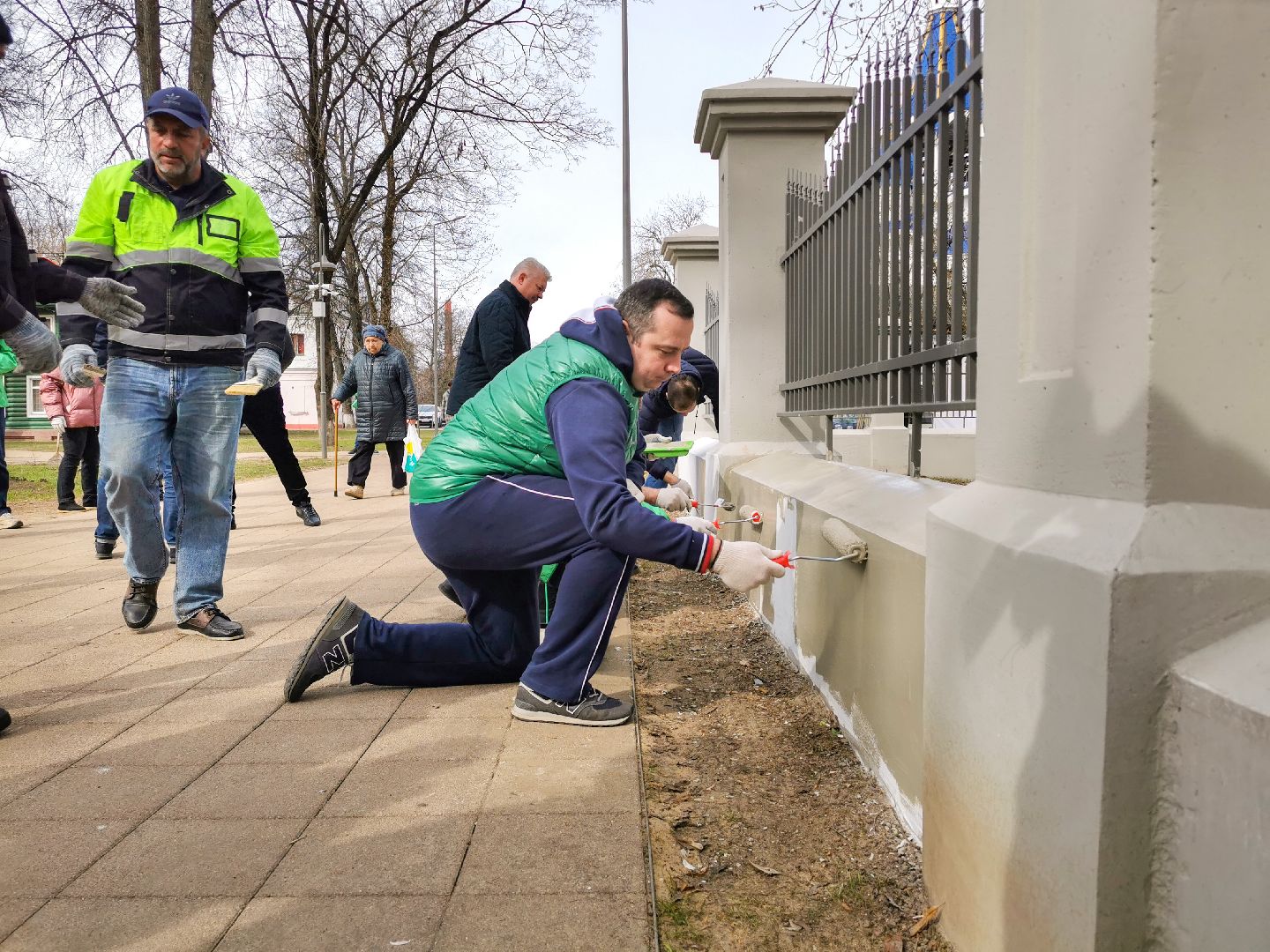 субботник, уборка мусора, благоустройство