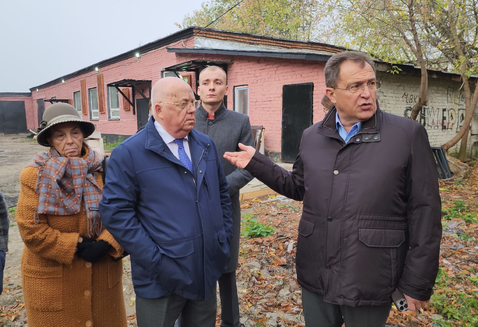 власть, жители, общество, благоустройство, новая дорога, оперативный выезд, глава округа,