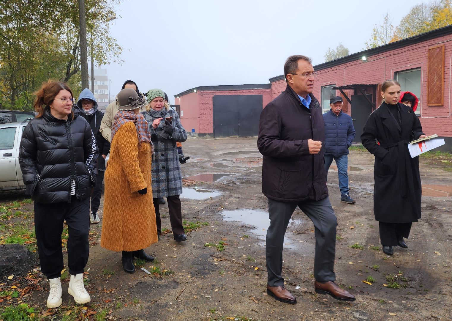 власть, жители, общество, благоустройство, новая дорога, оперативный выезд, глава округа,