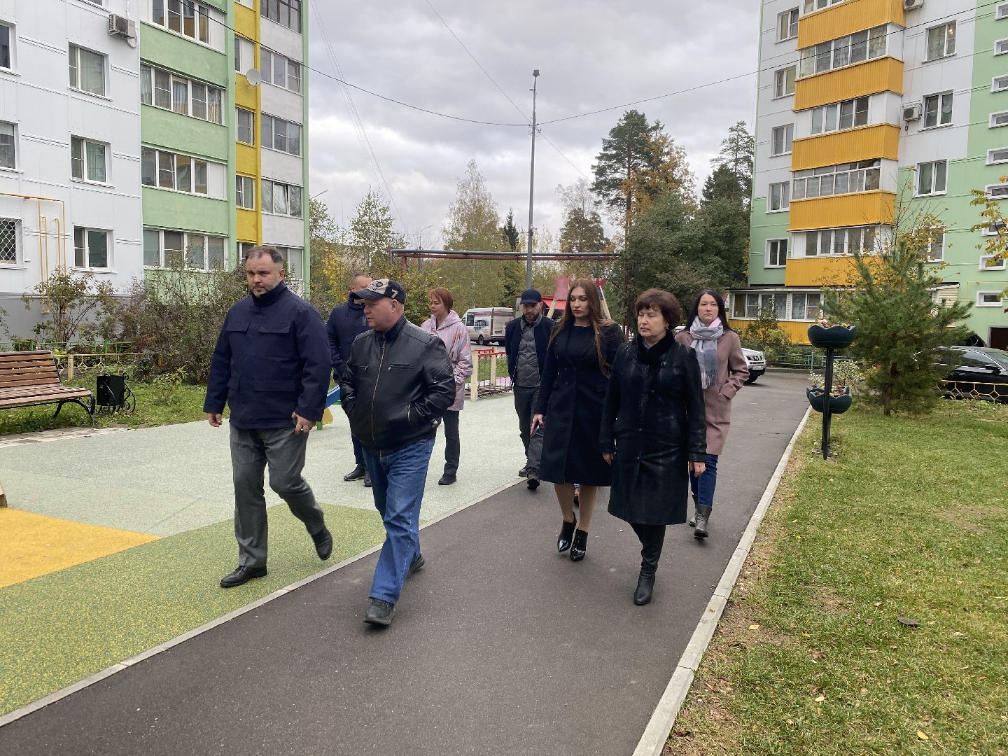 обращения жителей, Власиха благоустройство, обход территории власиха, микрорайон заозерный власиха, благоустройство Заозерного,