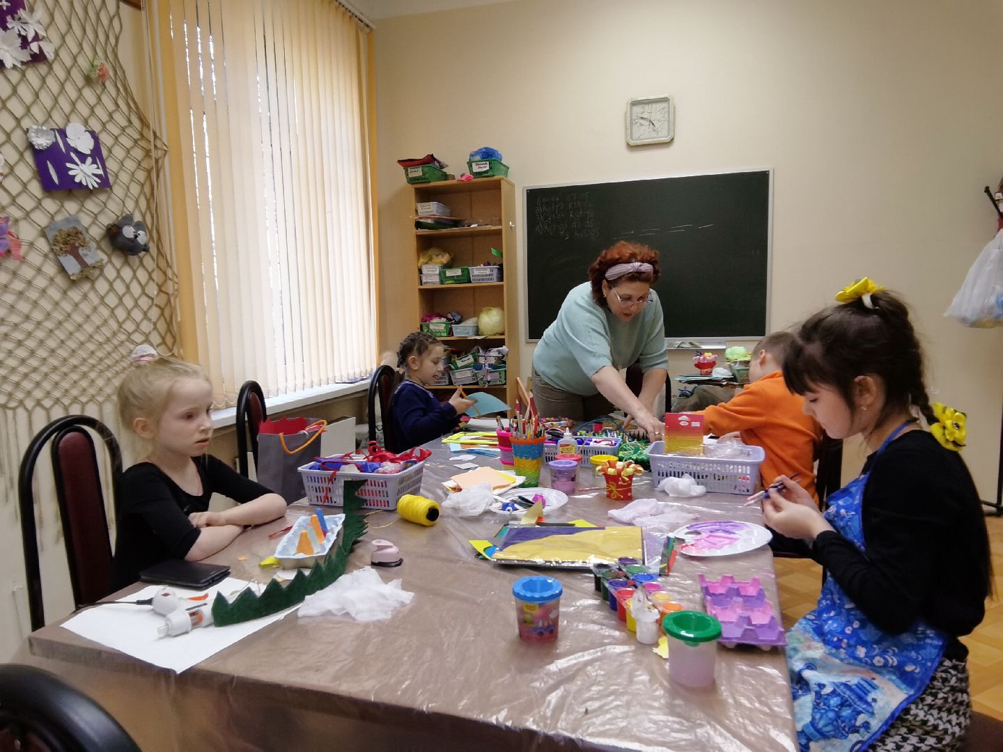 Балашиха, Центр искусств и ремёсел, гончарная мастерская, декоративная роспись, пасхальные корзинки, глиняные яйца, керамика, Пасха