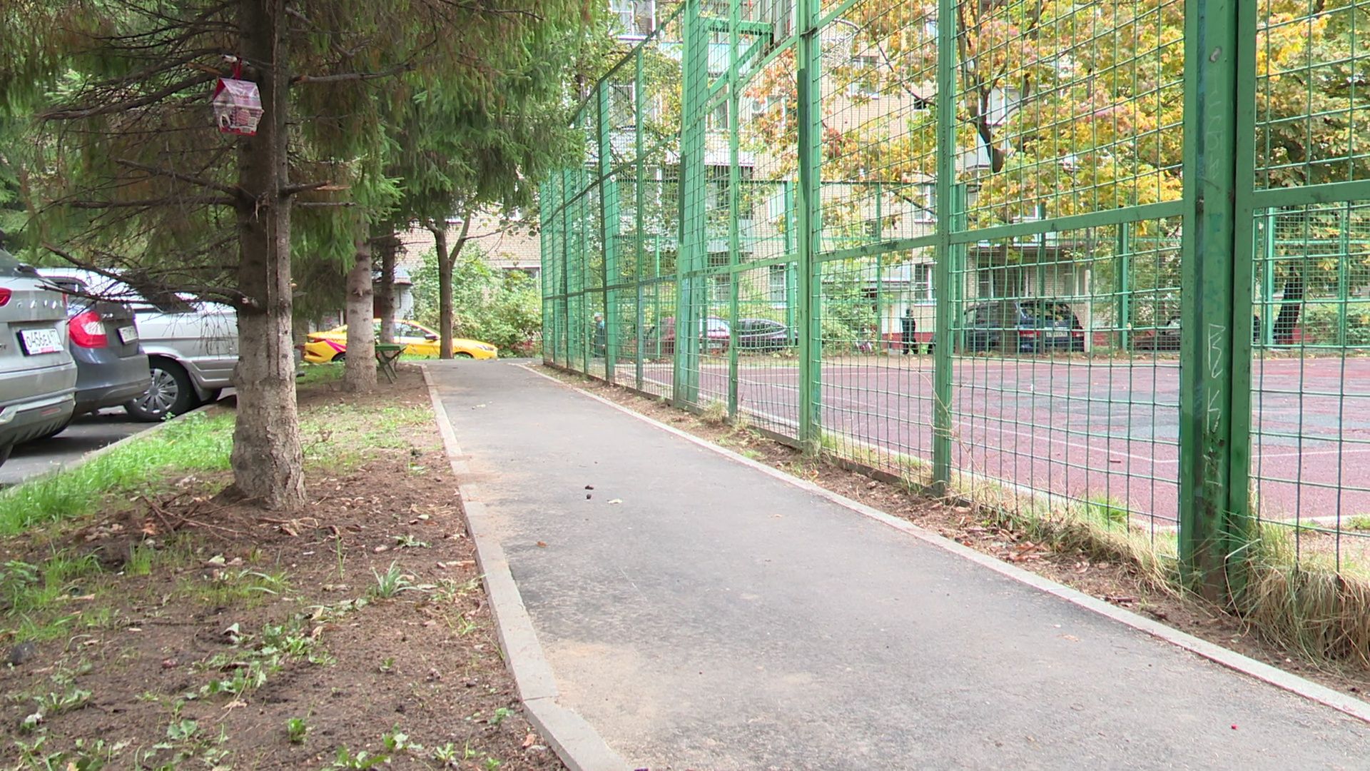 Реутов, новый асфальт, тротуар, проезжая часть, детская площадка,