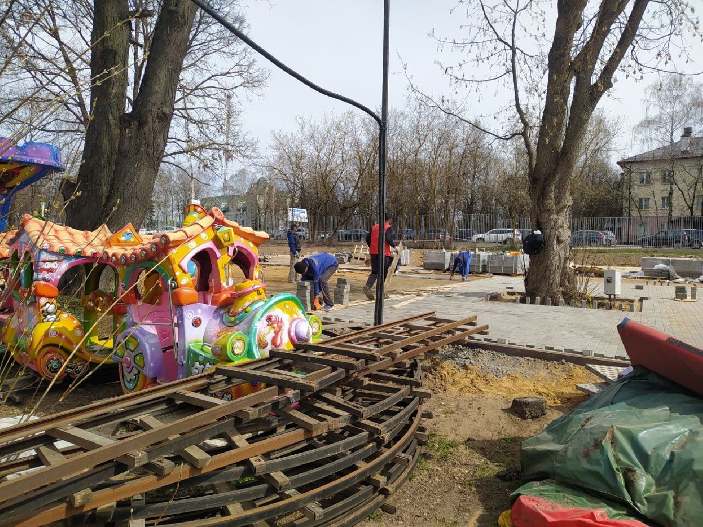 Истра, Парк аттракционов, аттракционы, майские праздники