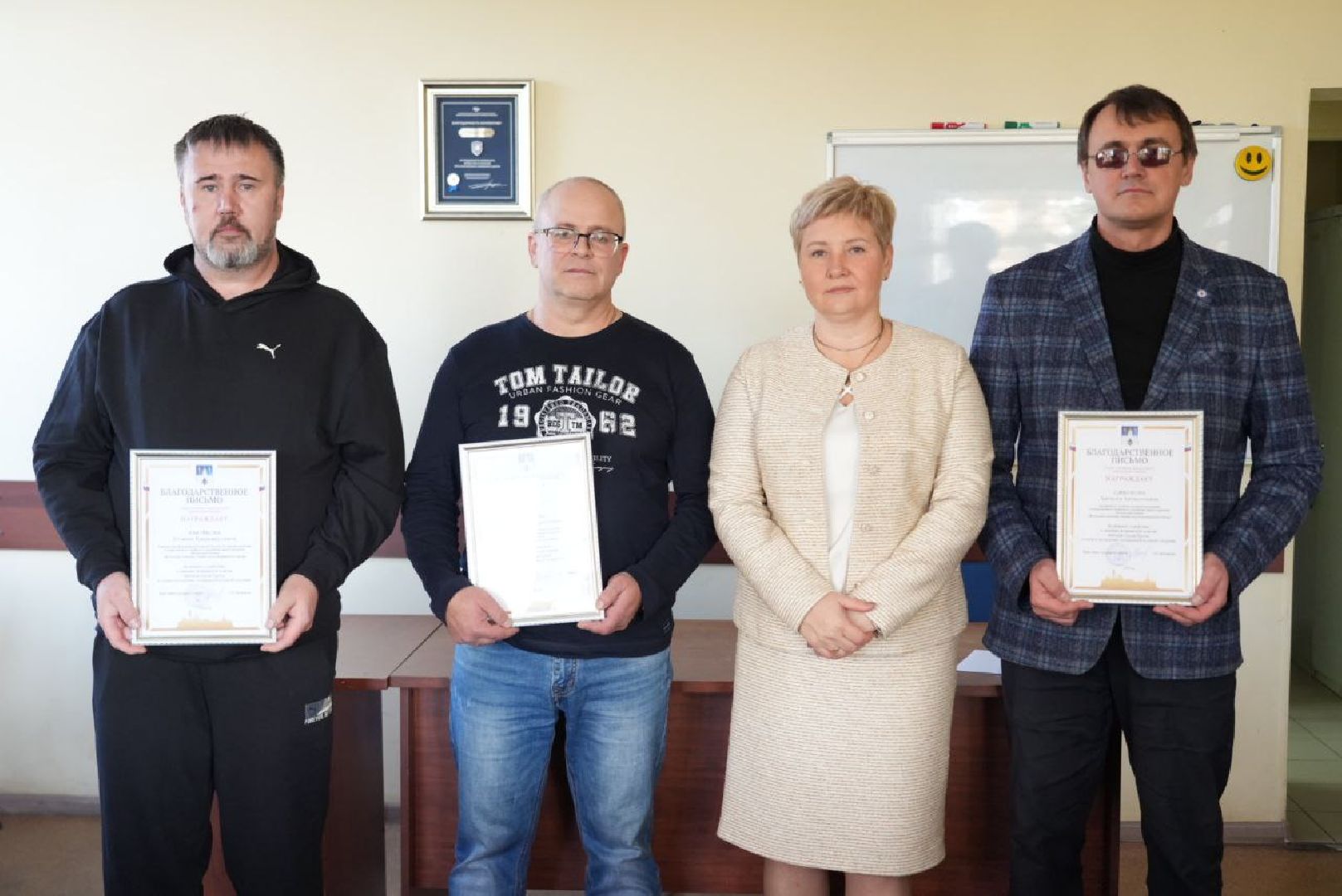 Скорая помощь, Медики, Медицина, Сергиево-Посадский городской округ, Курск, Курская область, Своих не бросаем,