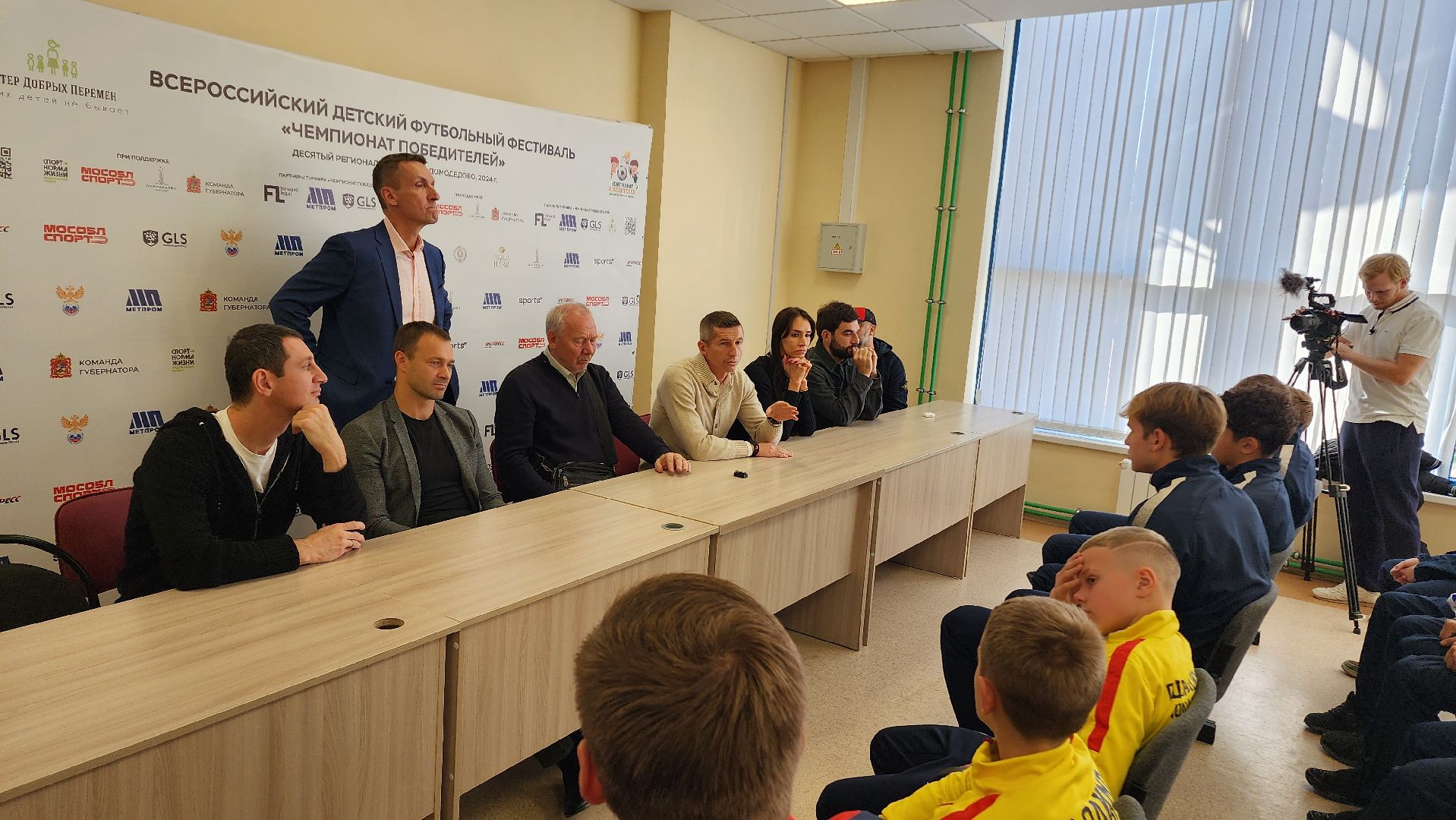 Домодедово, Подмосковье, Футбол, Алан Дзагоев, Евгений Алдонин, Александр Самедов, Дмитрий Сычев, Олег Романцев,