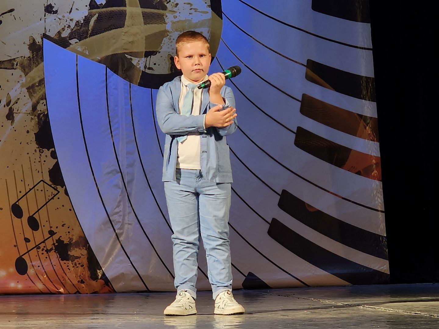 красноармейск, городской округ пушкинский, эстрада, конкурс эстрадной песни, осенний каприз,