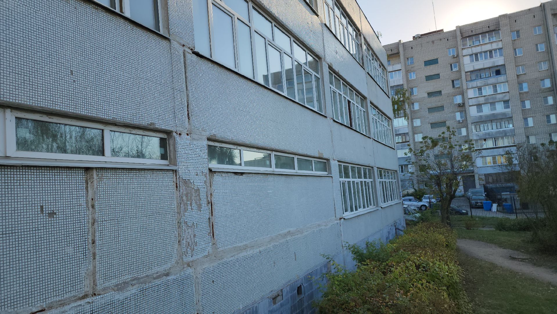 серпухов, подмосковье, капремонт школы, фасад, президентская программа,