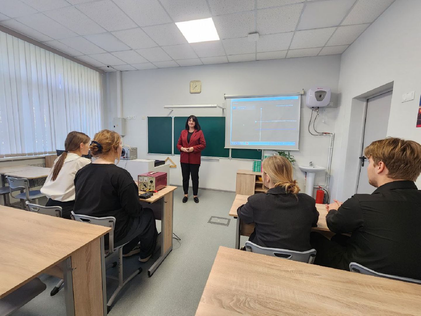 можайск, можайский городской округ, подмосковье, точка роста, образование, образовательный центр, школьники, нацпроект, современная школа, федеральный проект, школы подмосковья, школа можайска,