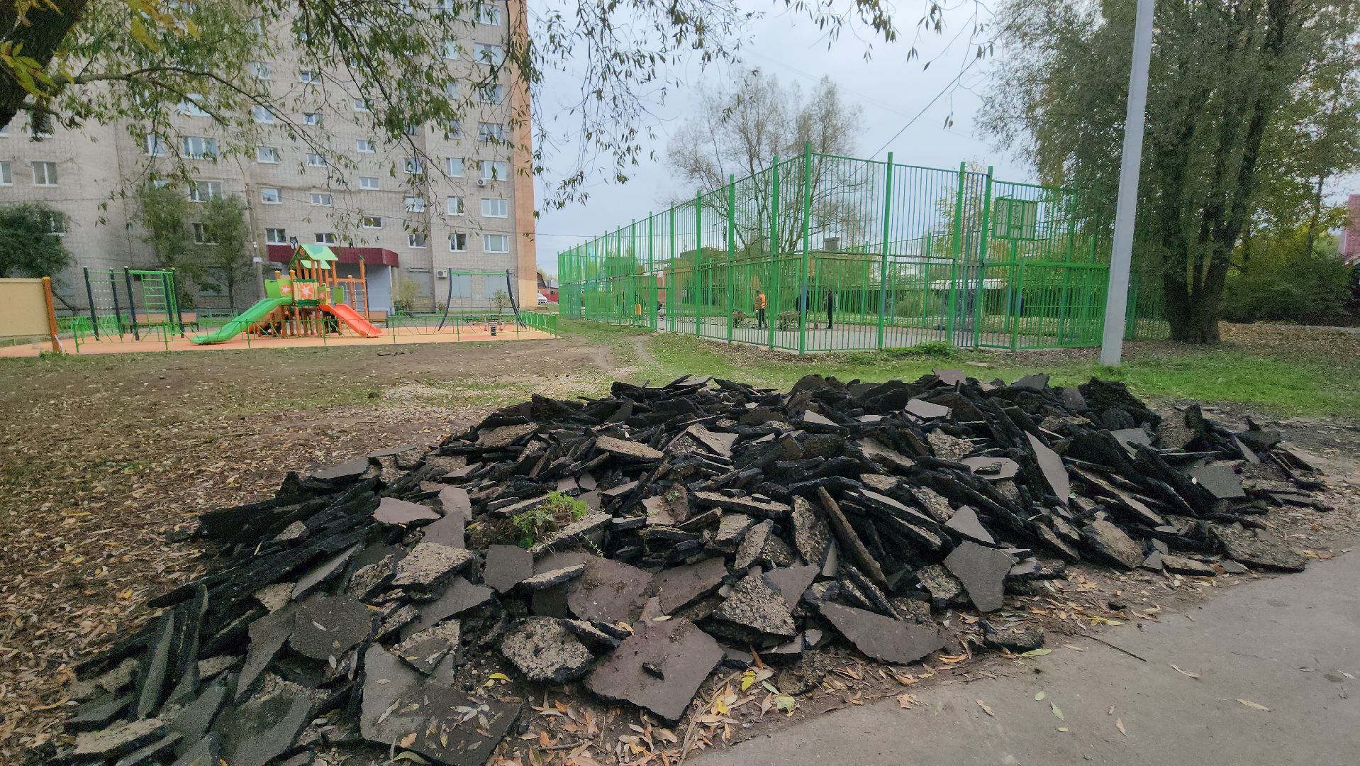 серпухов, улица комсомольская, универсальная площадка, мини-футбол, баскетбол,