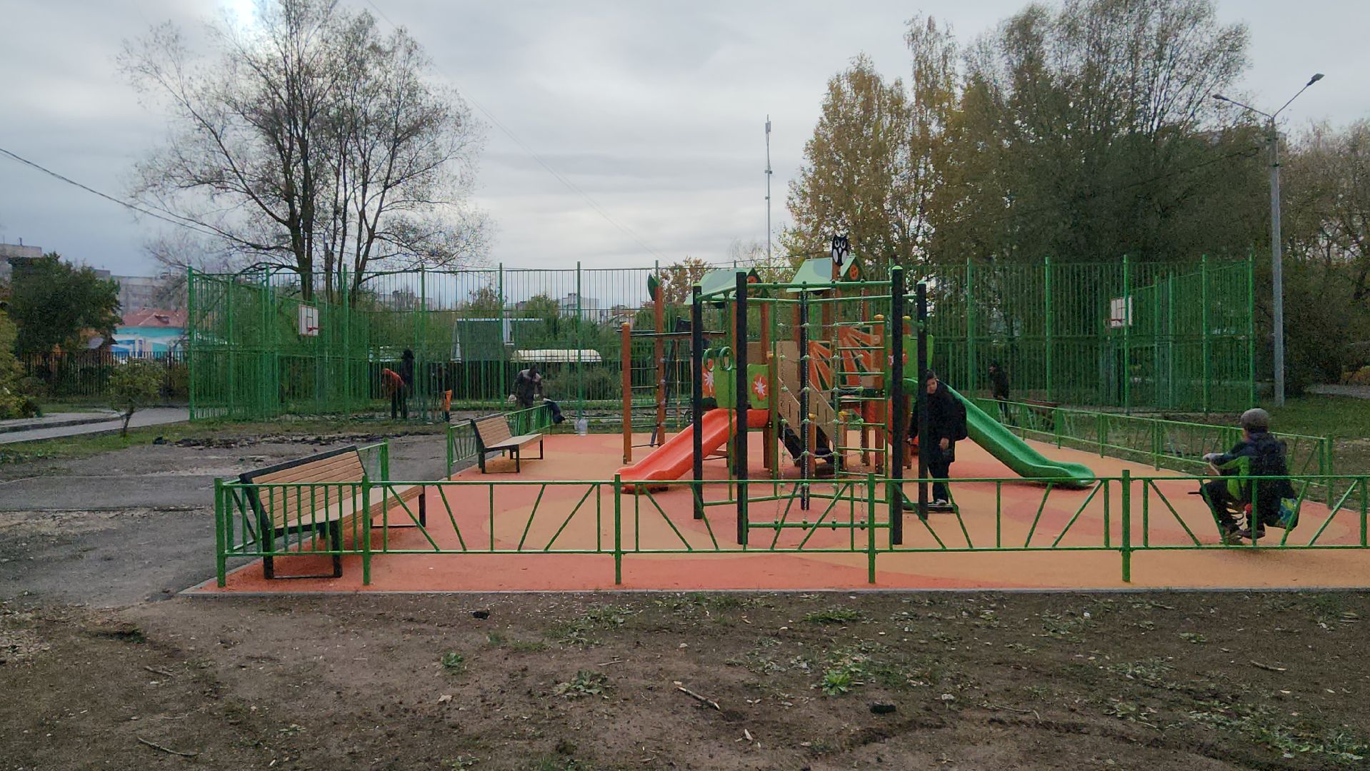 серпухов, улица комсомольская, универсальная площадка, мини-футбол, баскетбол,