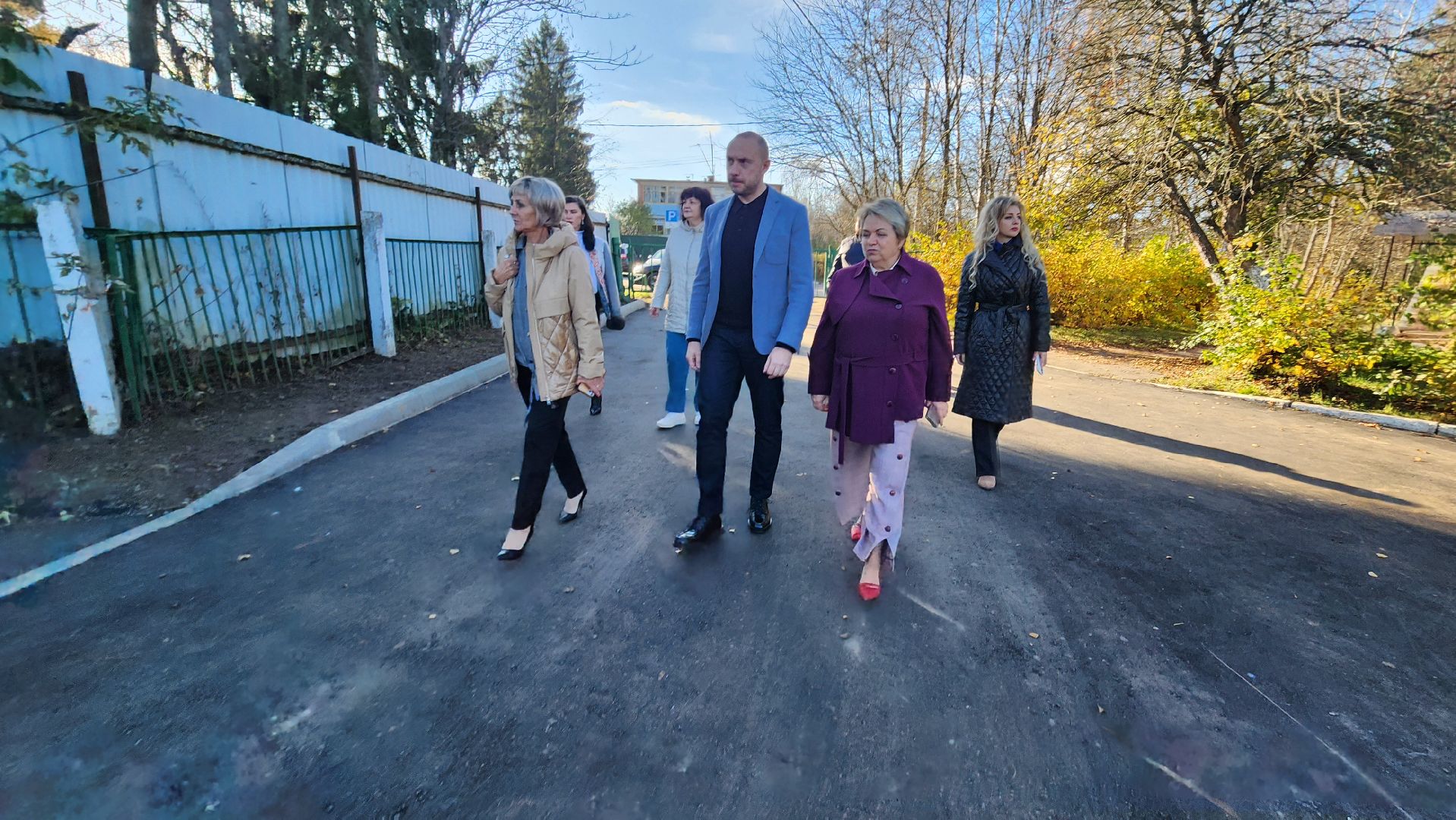 Солнечногорск, поселок Смирновка, Школа Солнечная, благоустройство, новый асфальт,