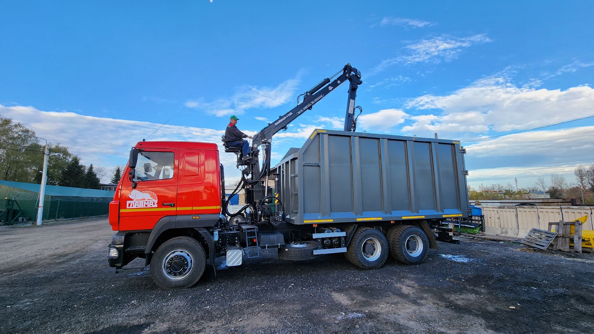 кашира, коммунальная техника, ломовоз,