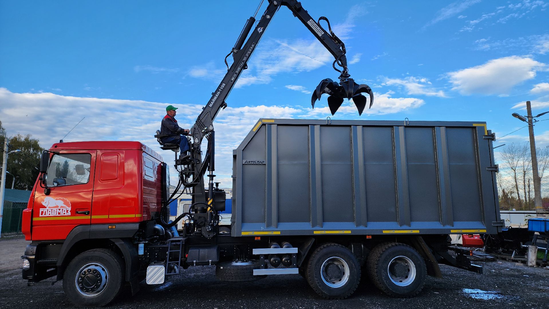 кашира, коммунальная техника, ломовоз,