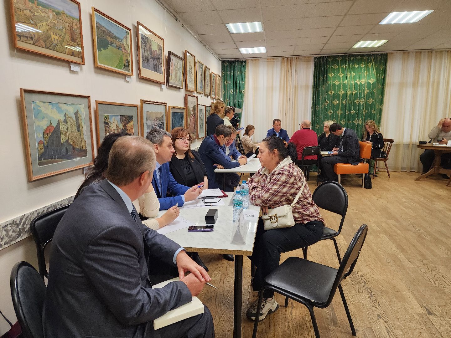 выездная администрация, жители, общество, крыша, протечка крыши, управляющая компания, власть, капитальный ремонт,