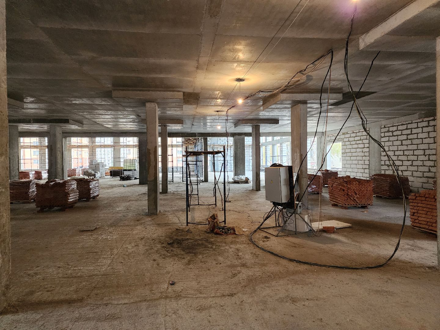 Чехов, школа 3, пристройка, строительство, возведение, обустройство кровли, парапет, наружные сети,