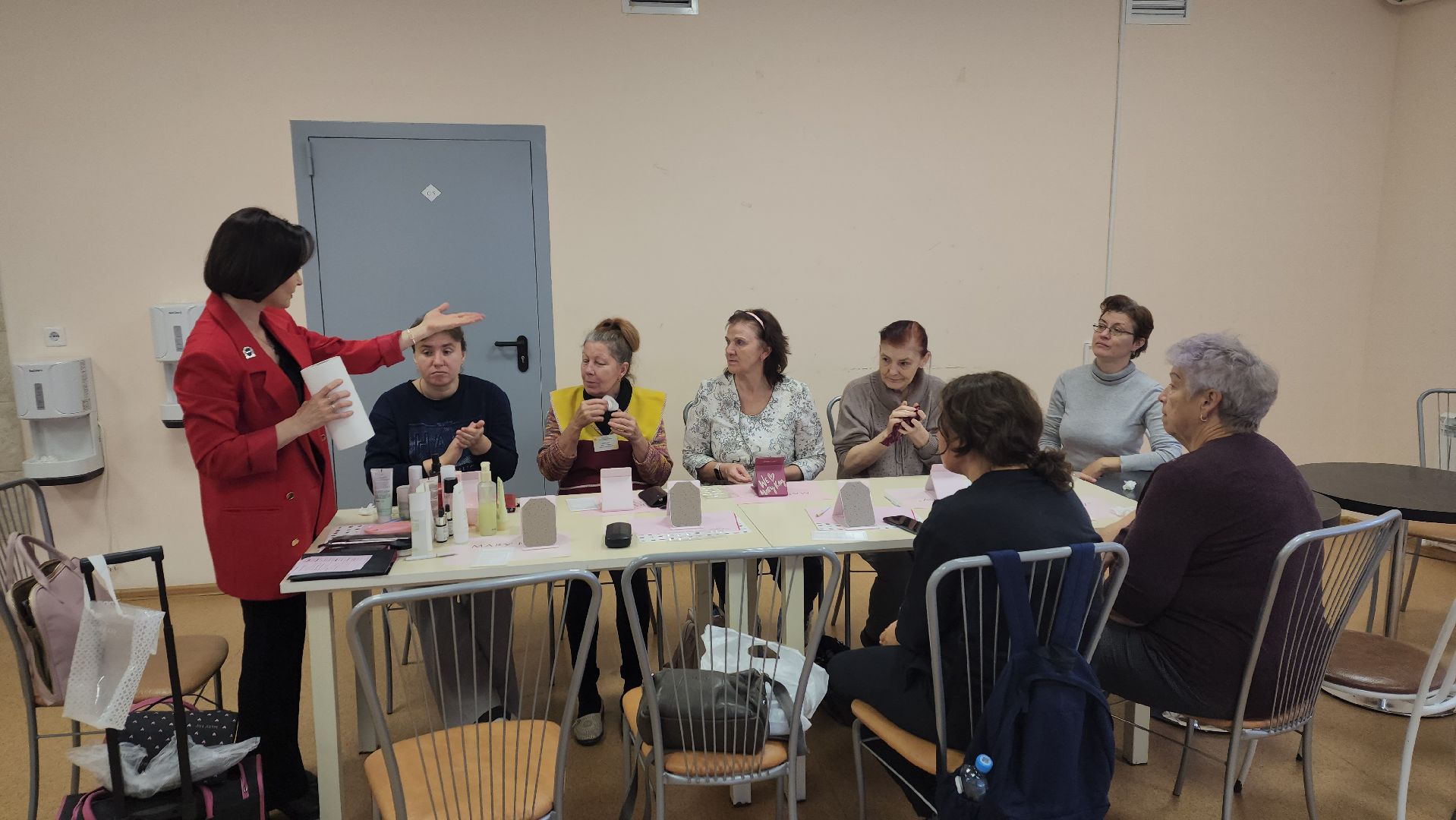 ивантеевка, пушкинский, красота, уход за кожей, уход за лицом, уход за руками, мамино время, мамы подмосковья, центр социального обслуживания,