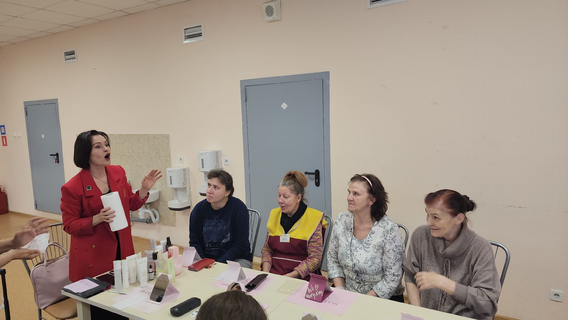 ивантеевка, пушкинский, красота, уход за кожей, уход за лицом, уход за руками, мамино время, мамы подмосковья, центр социального обслуживания,