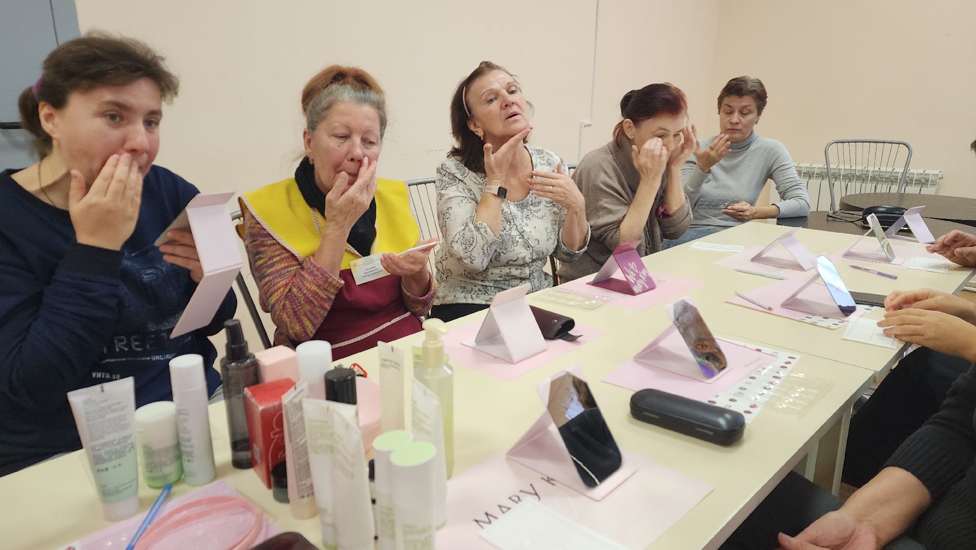 ивантеевка, пушкинский, красота, уход за кожей, уход за лицом, уход за руками, мамино время, мамы подмосковья, центр социального обслуживания,