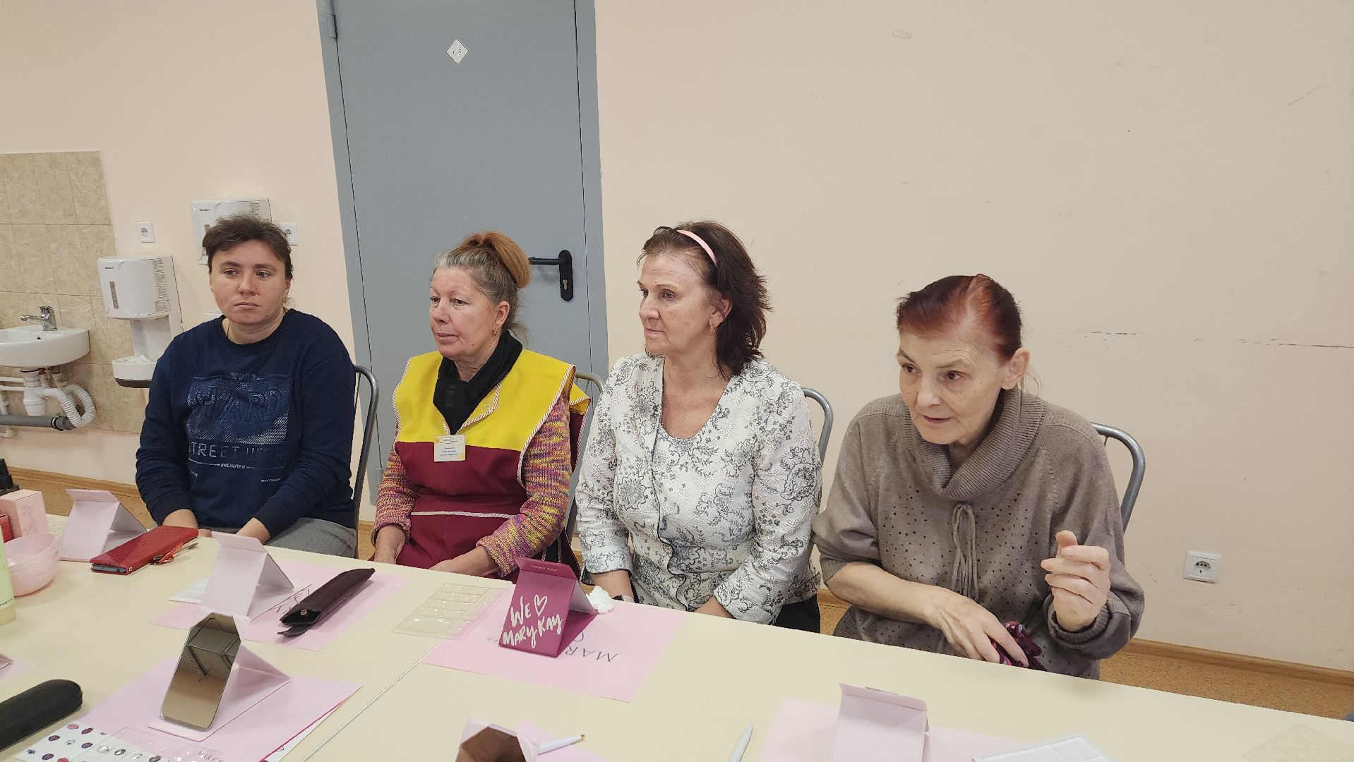 ивантеевка, пушкинский, красота, уход за кожей, уход за лицом, уход за руками, мамино время, мамы подмосковья, центр социального обслуживания,