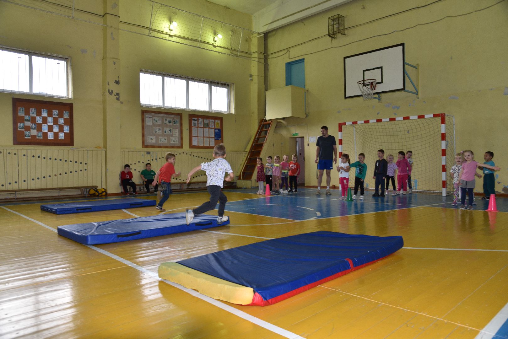 лотошино, кировский, дети, лотошинская школа 1, олимп, спорт, детский спорт,