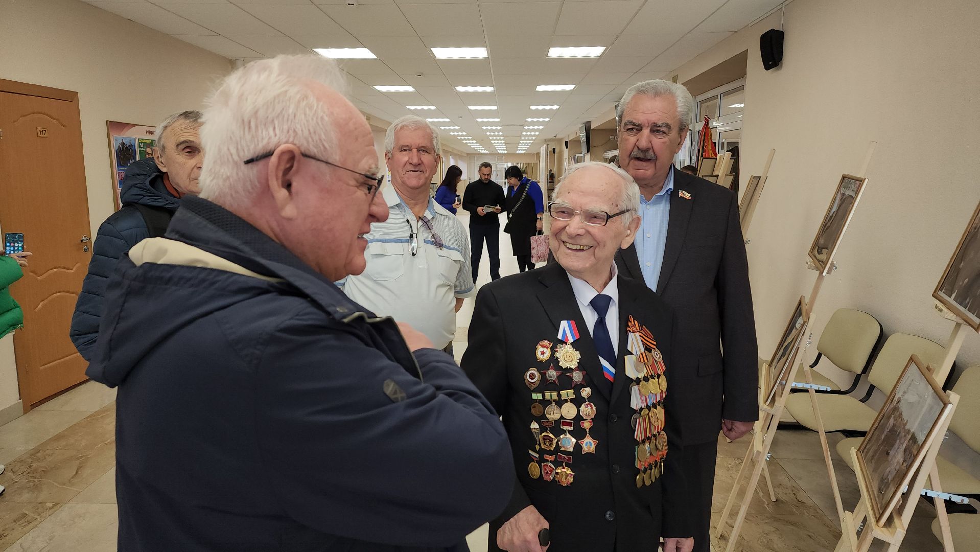 100 лет, михаил красов, ветеран, фотовыставка, юбилей,