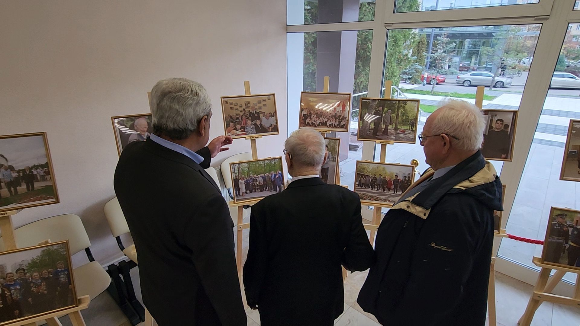 100 лет, михаил красов, ветеран, фотовыставка, юбилей,