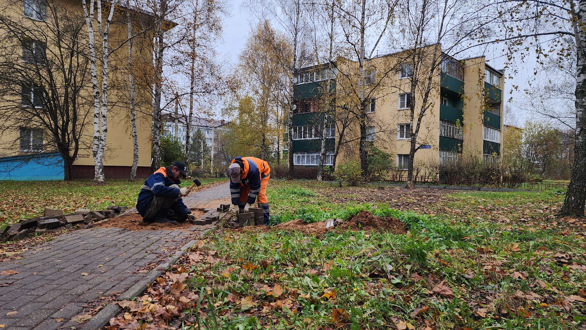 благоустройство, пешеходная дорожка, ремонт тротуара,