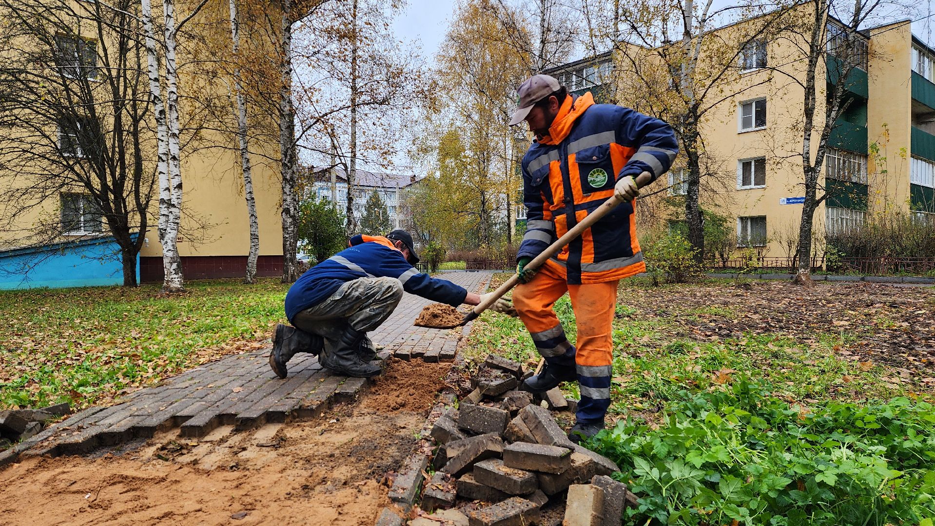 благоустройство, пешеходная дорожка, ремонт тротуара,