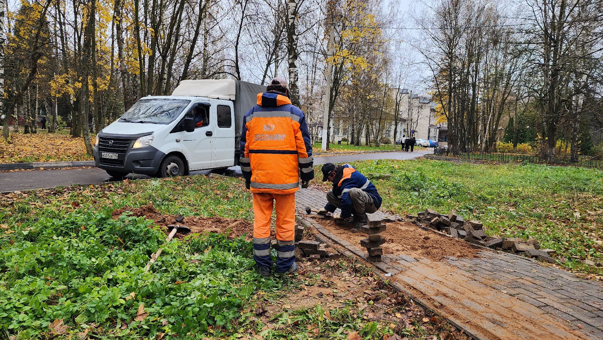 благоустройство, пешеходная дорожка, ремонт тротуара,