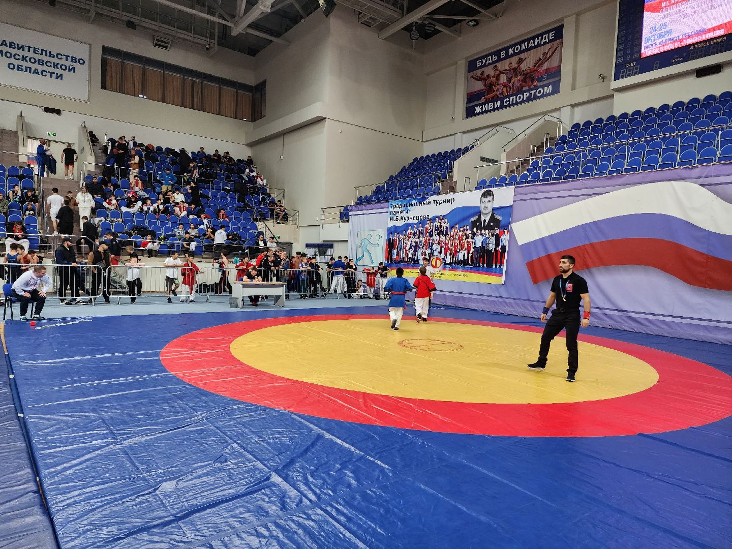 раменское, спорт, чемпионат по борьбе в спорткомплексе борисоглебский,