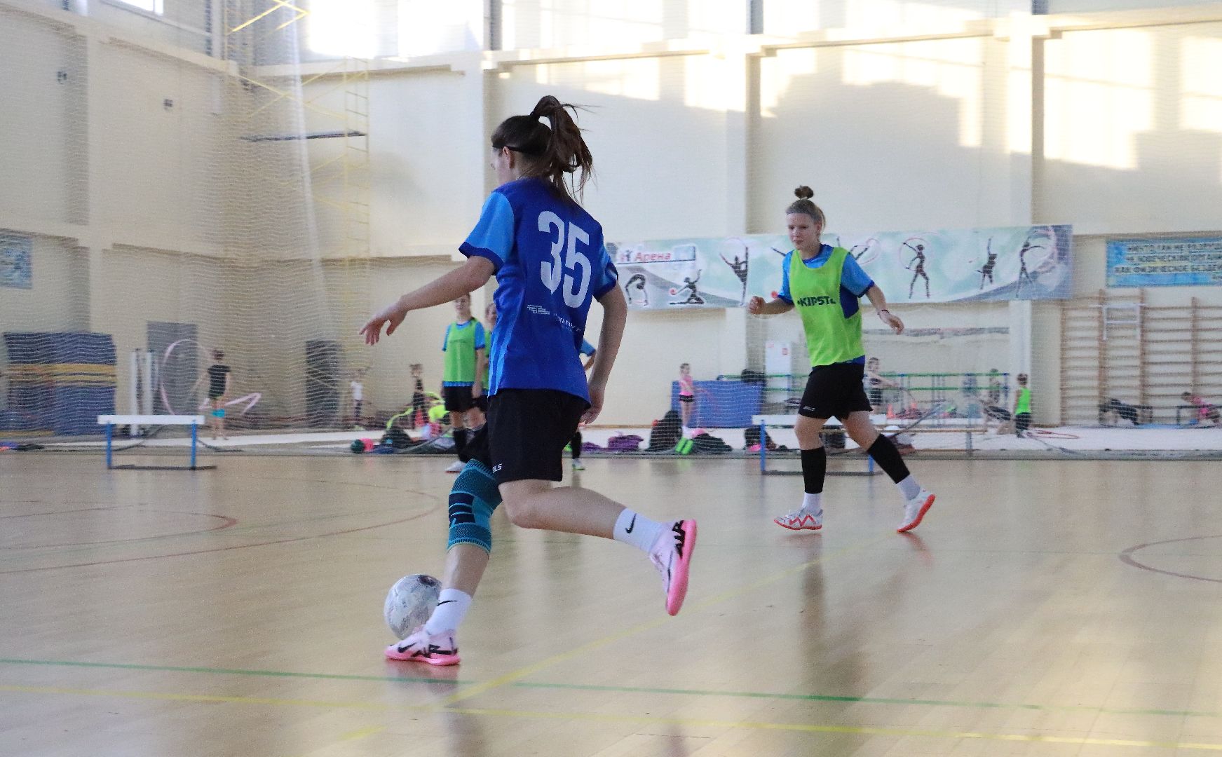 спорт, женский футбол, первенство московской области, тренер,