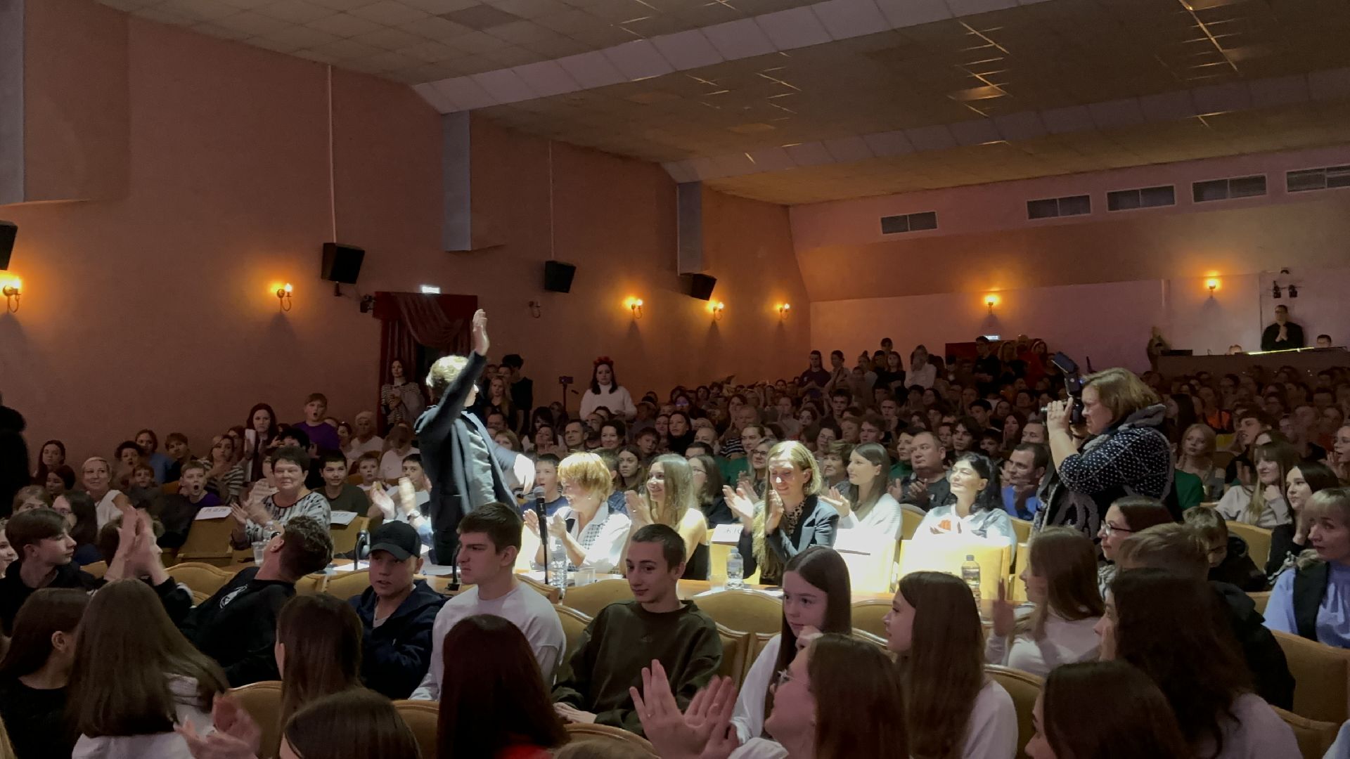 школьная лига, квн, клуб веселых и находчивых,