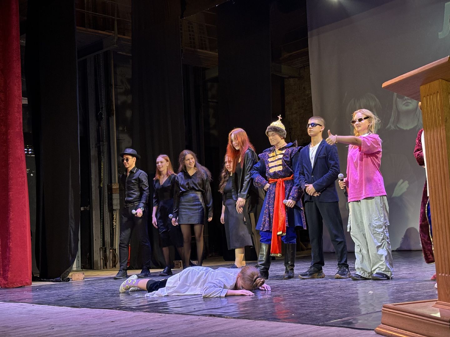 школьная лига, квн, клуб веселых и находчивых,