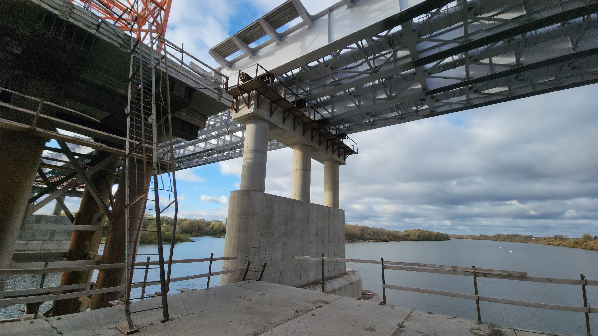 серпухов, река ока, мост через оку, строительство моста, федеральная трасса М2,