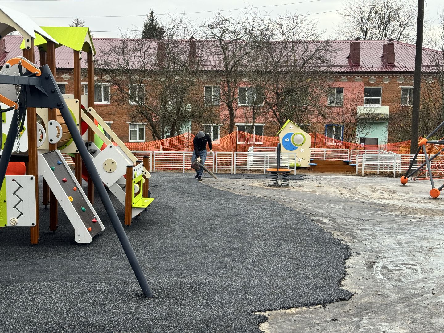 шаховская, противоударное покрытие, детская площадка,