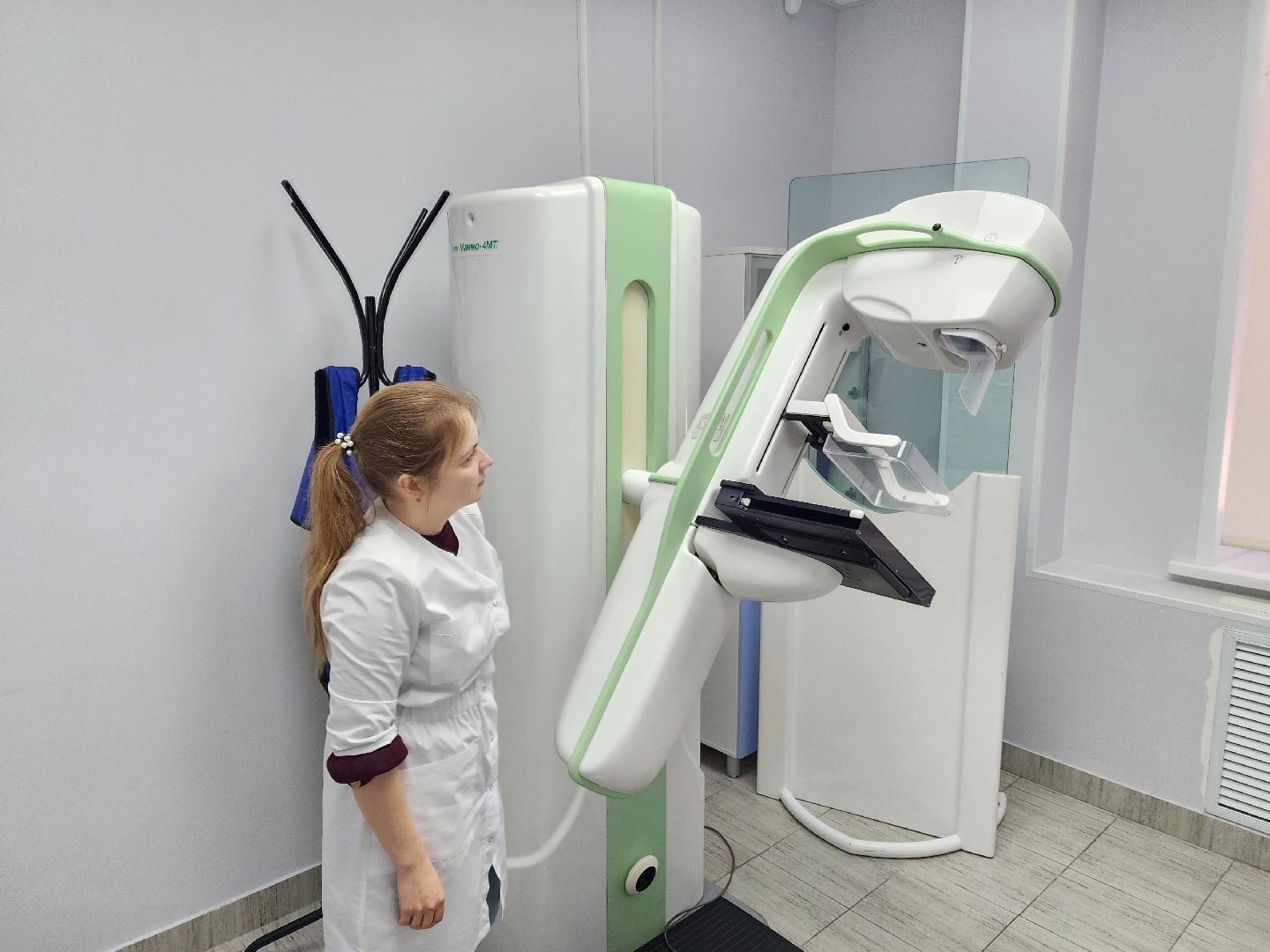 Чехов, Чеховская больница, поликлиника на улице Пионерской, маммография, молочные железы, диагностика, обследование, госпрограмма Московской области Здравоохранение,